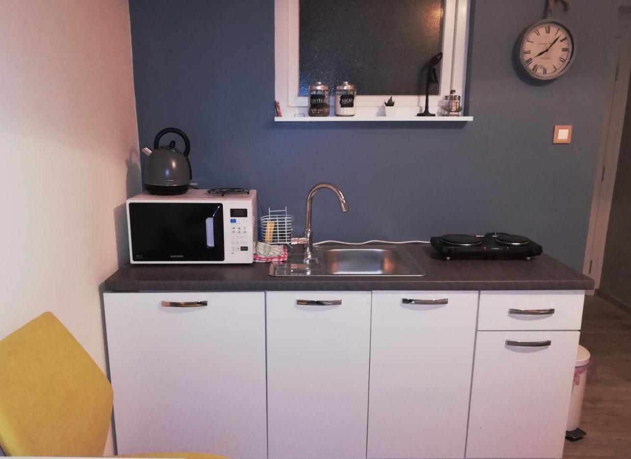 Angela Studio Apartments Zagabria Esterno foto
