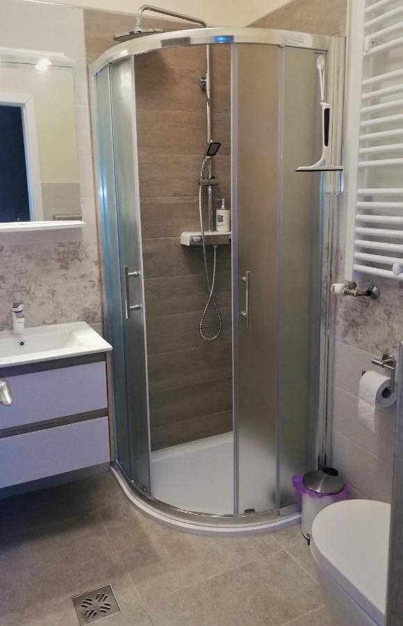 Angela Studio Apartments Zagabria Esterno foto